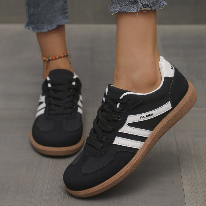 Esmee | Sneakers Dames Veters Retro Strepen