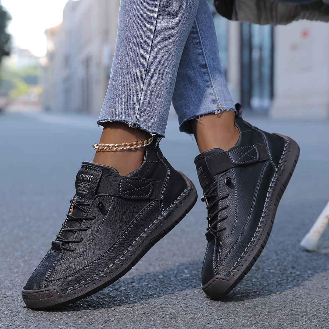 Fleur | Veterschoenen Dames Suède Platte Zool