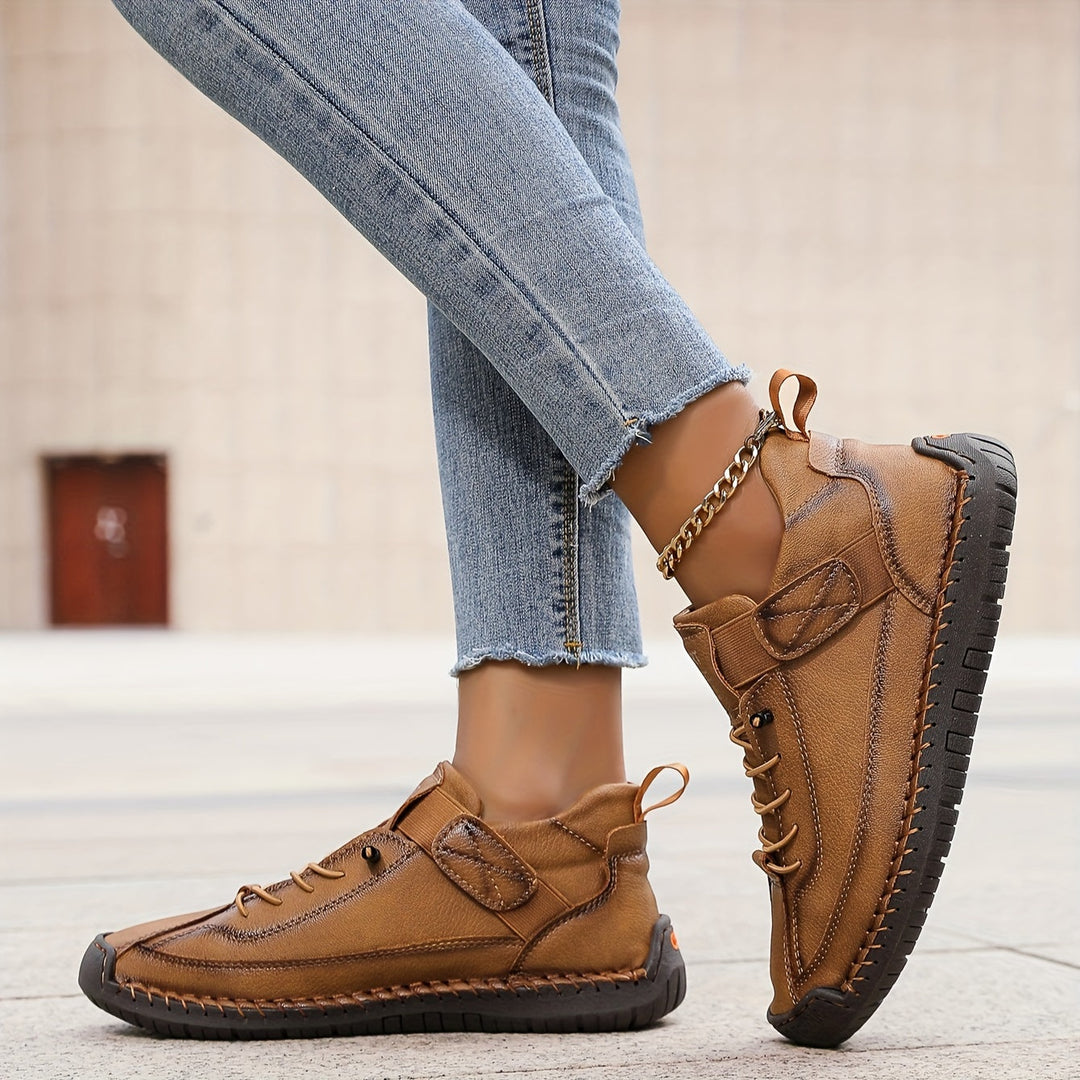 Fleur | Veterschoenen Dames Suède Platte Zool