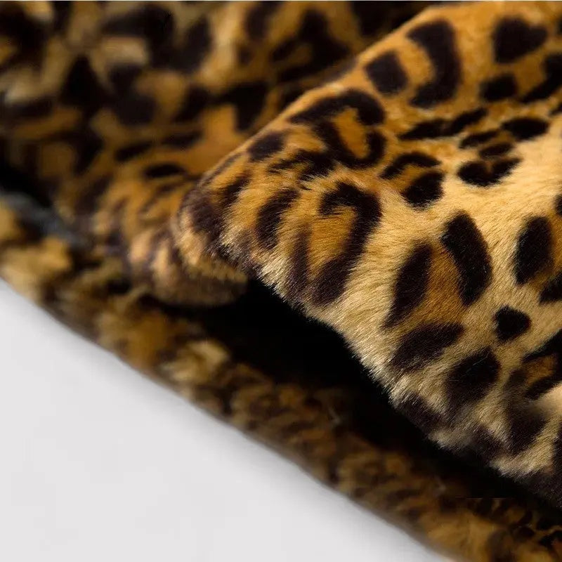 Harriet | Women's Faux Fur Winter Coat Leopard Print Notch Lapel