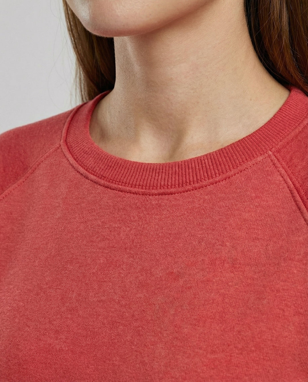 Ines | Women's Plain Crewneck Sweatshirt with Raglan Sleeves