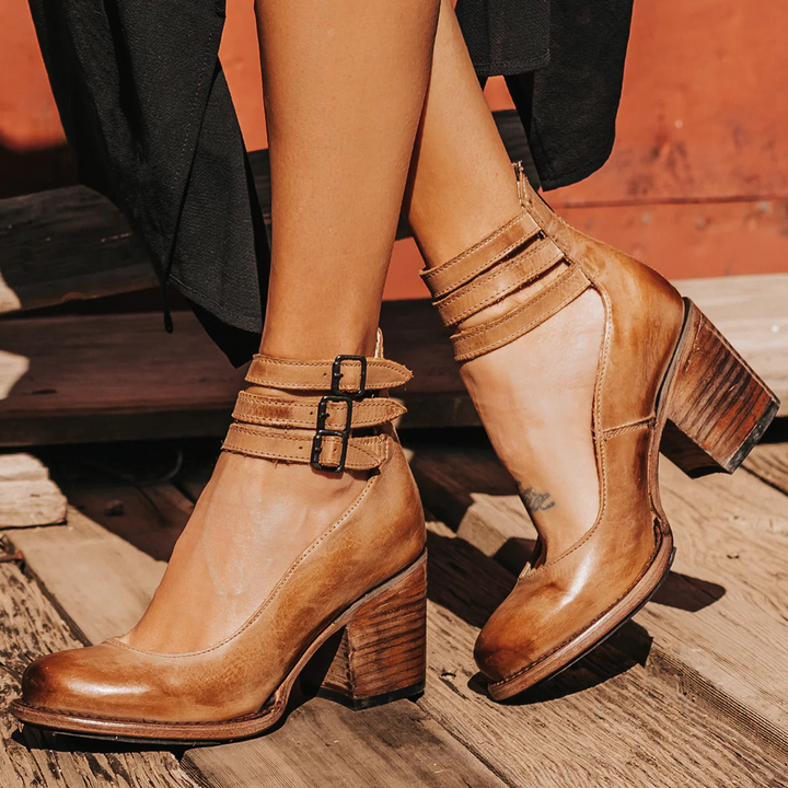 Isa | Pumps Dames Leer Enkelband Blokhak
