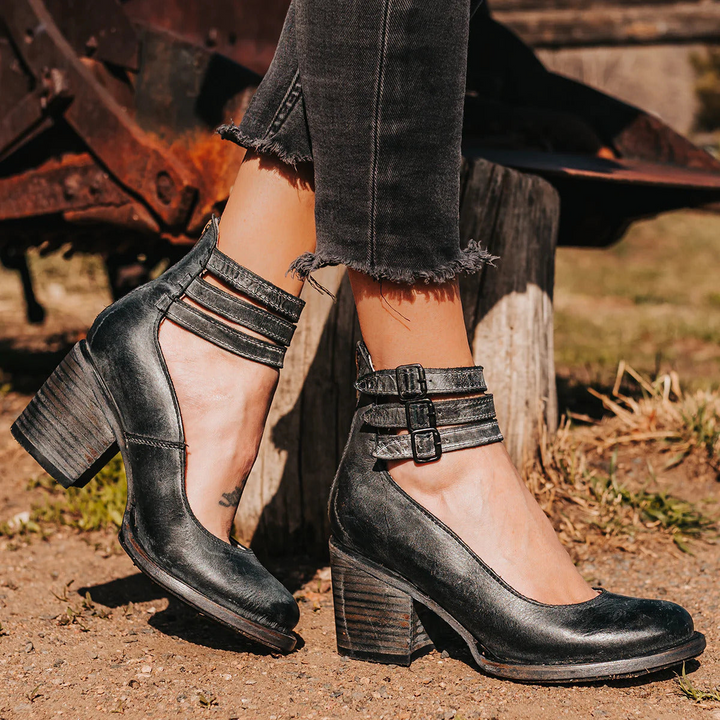 Isa | Pumps Dames Leer Enkelband Blokhak