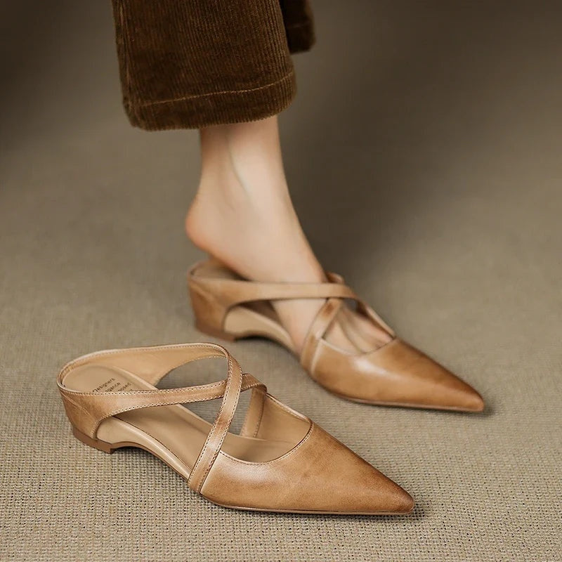 Jasmijn | Leren Pumps Dames Spitse Neus Kruisband