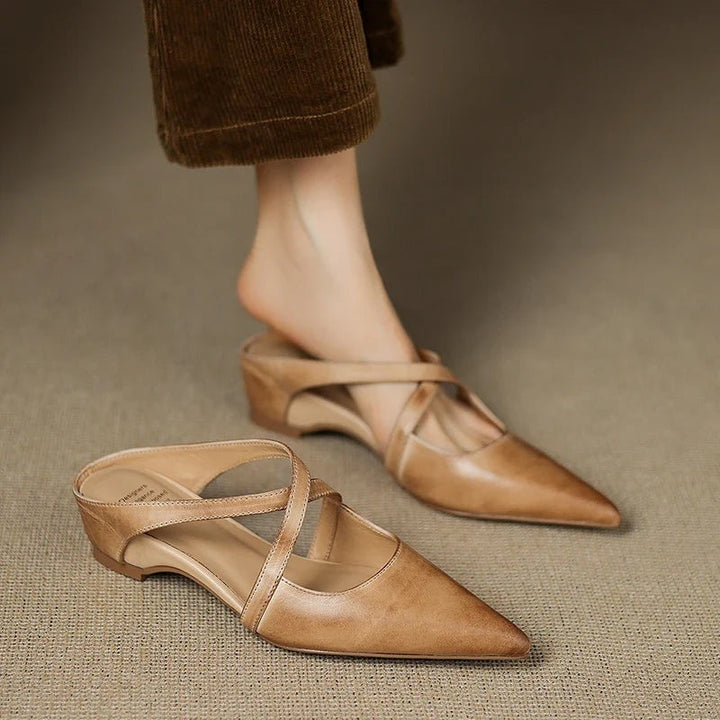 Jasmijn | Leren Pumps Dames Spitse Neus Kruisband