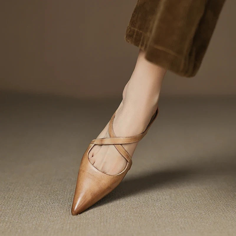 Jasmijn | Leren Pumps Dames Spitse Neus Kruisband