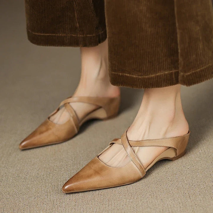Jasmijn | Leren Pumps Dames Spitse Neus Kruisband