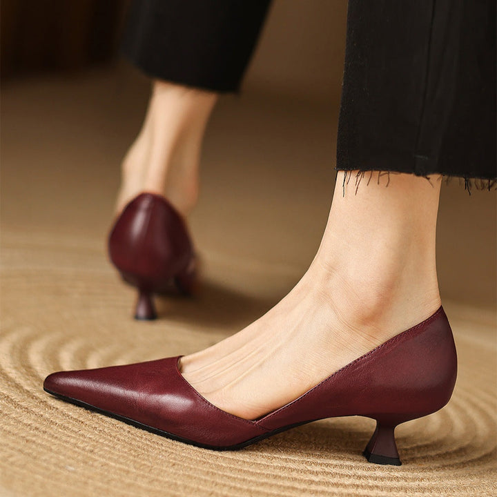 Lara | Pumps Dames Echt Leer Spitse Neus Kittenhak