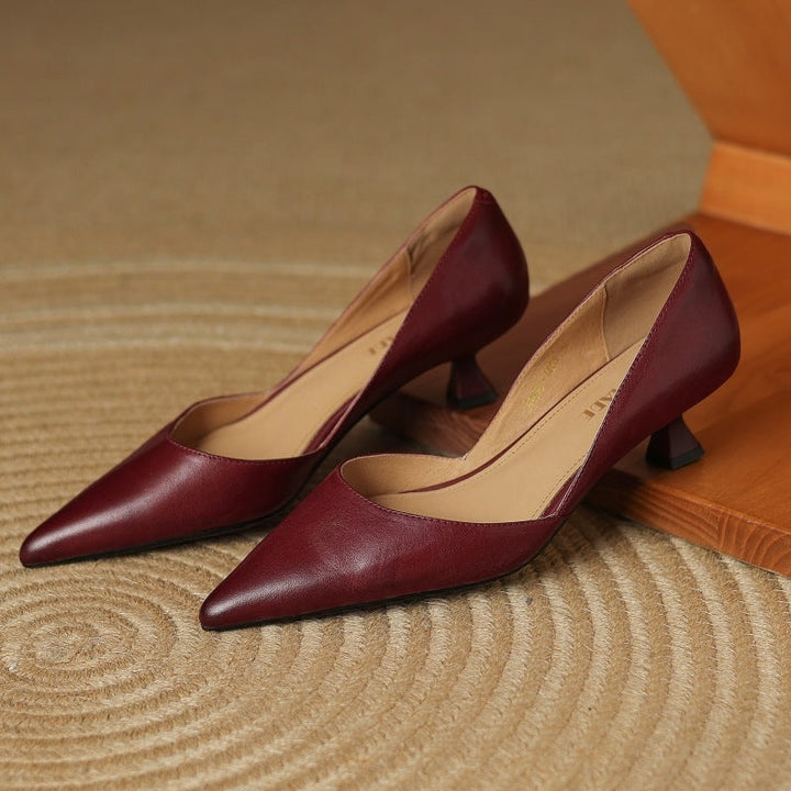 Lara | Pumps Dames Echt Leer Spitse Neus Kittenhak