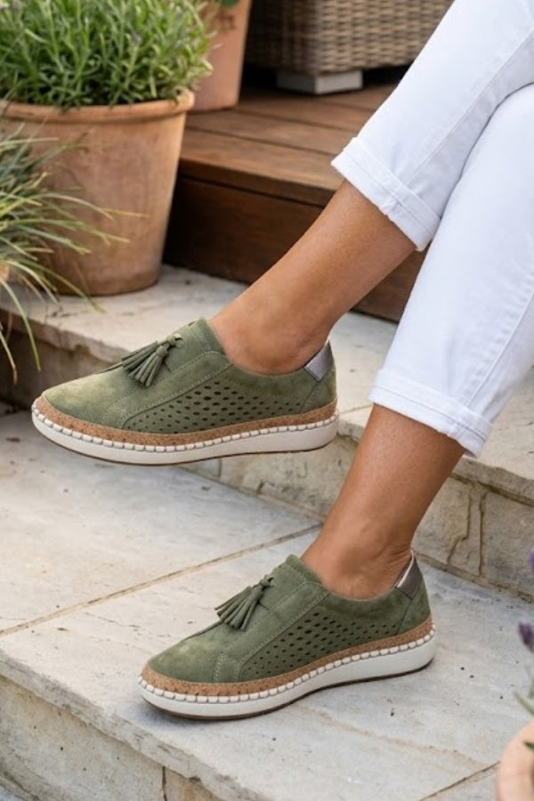 Lieke | Sneakers Dames Slip-On Suède Instapper met Kwastje