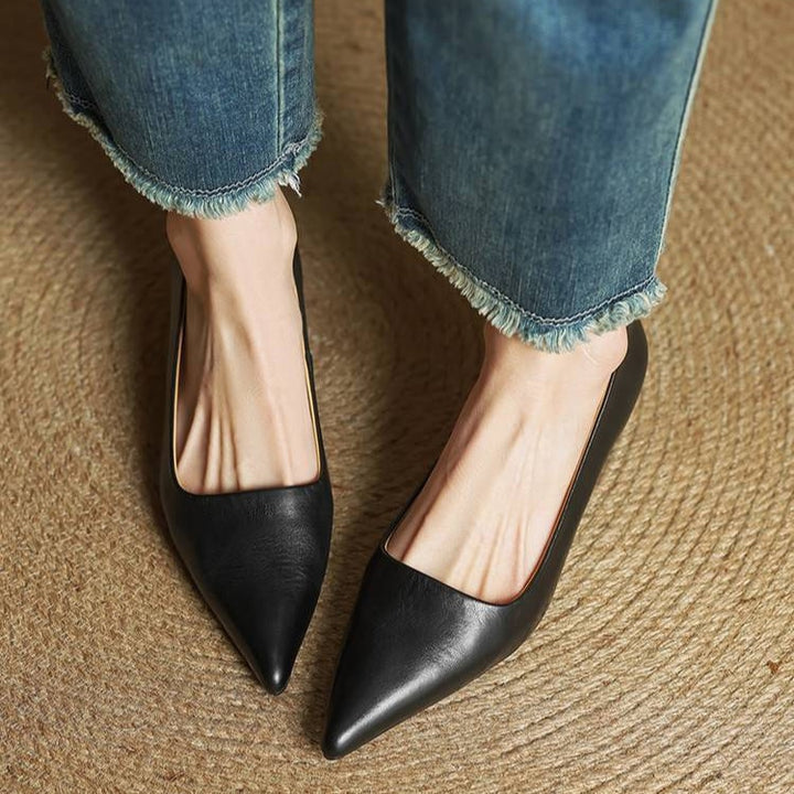 Lotte | Pumps Dames Leer Spitse Neus Kittenhak