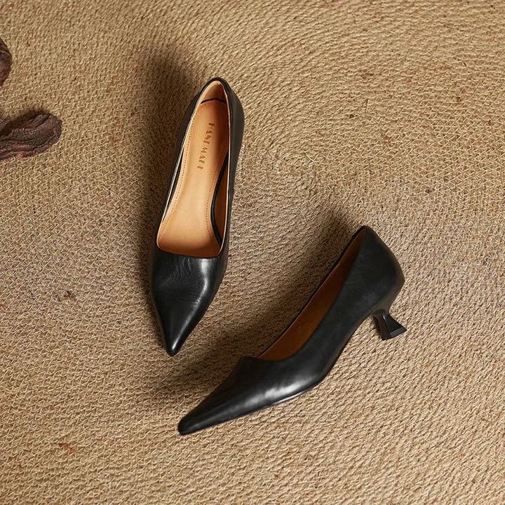 Lotte | Pumps Dames Leer Spitse Neus Kittenhak