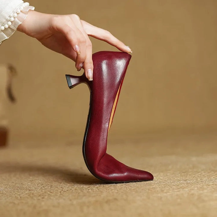 Lotte | Pumps Dames Leer Spitse Neus Kittenhak