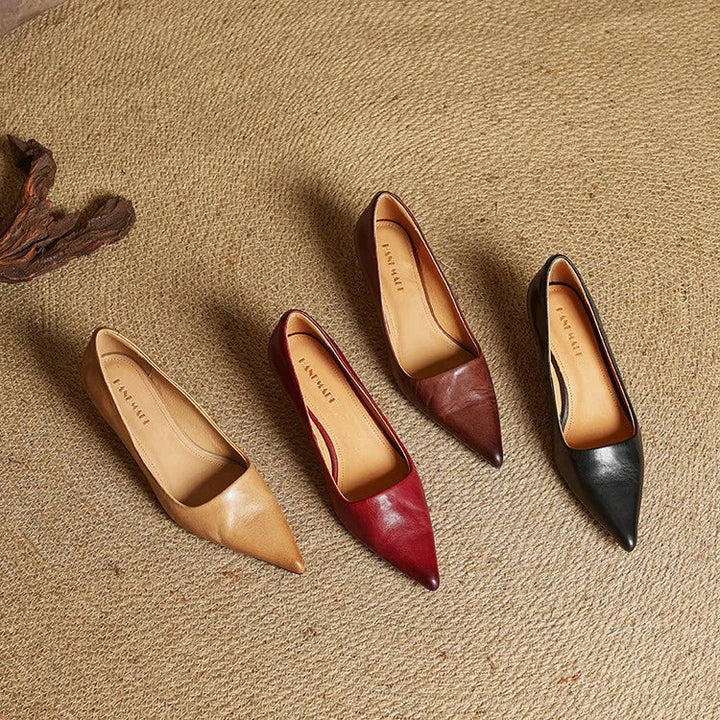 Lotte | Pumps Dames Leer Spitse Neus Kittenhak