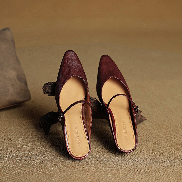 Renske | Leren Pumps Dames Spitse Neus Gesp