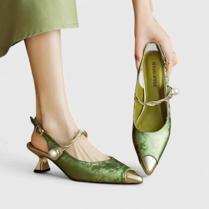 Sara | Pumps Dames Jacquard Spitse Neus Pareldetail